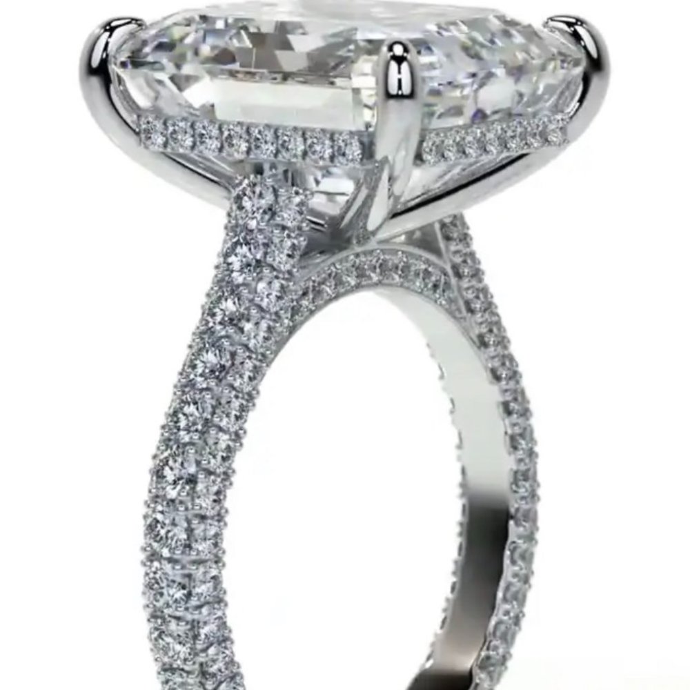 NEW ENGAGEMENT DIAMOND S925 STERLING SILVER RING, CUTE RING, SHINY RING.